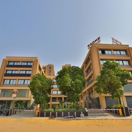 Hotel Legacy Ahmedabad Exterior photo