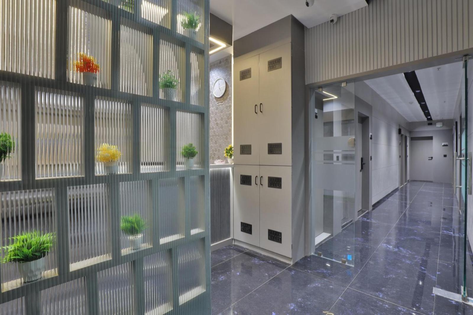 Hotel Legacy Ahmedabad Exterior photo