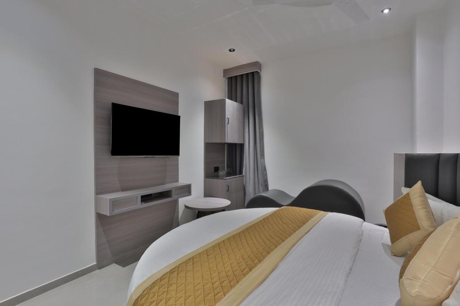 Hotel Legacy Ahmedabad Exterior photo